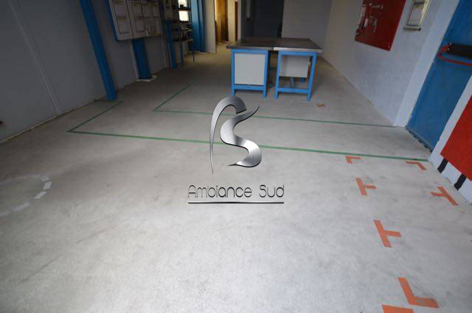 POSE D'UNE CHAPE EN DÉSOLIDARISE DANS UNE USINE A SORGUES