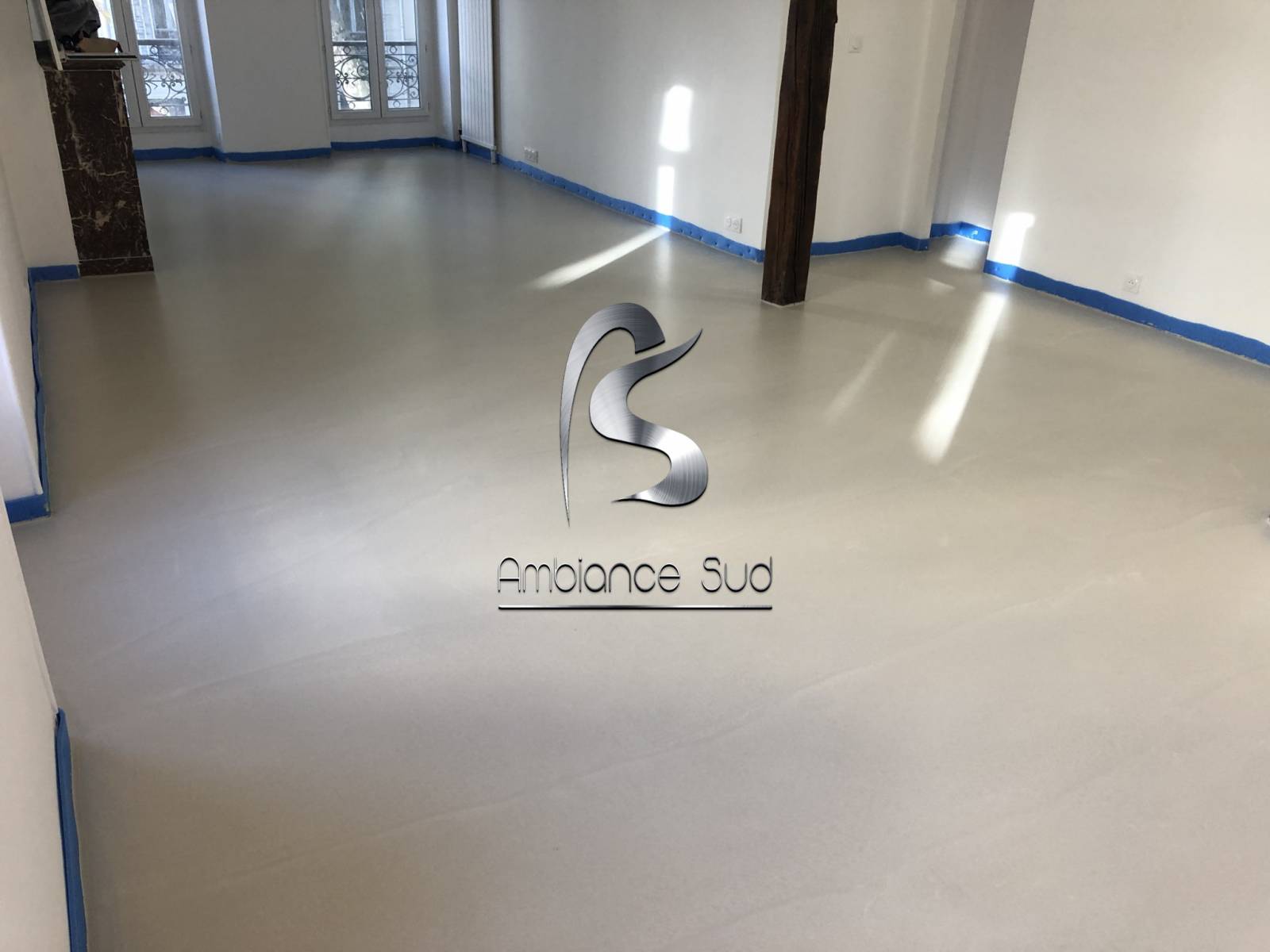 Sol en béton cire coulé industriel 