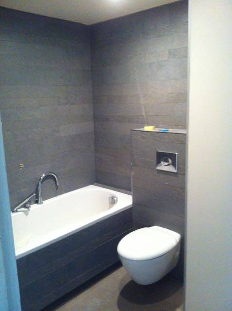 SALLE DE BAIN EN BETON CIRE MARSEILLE