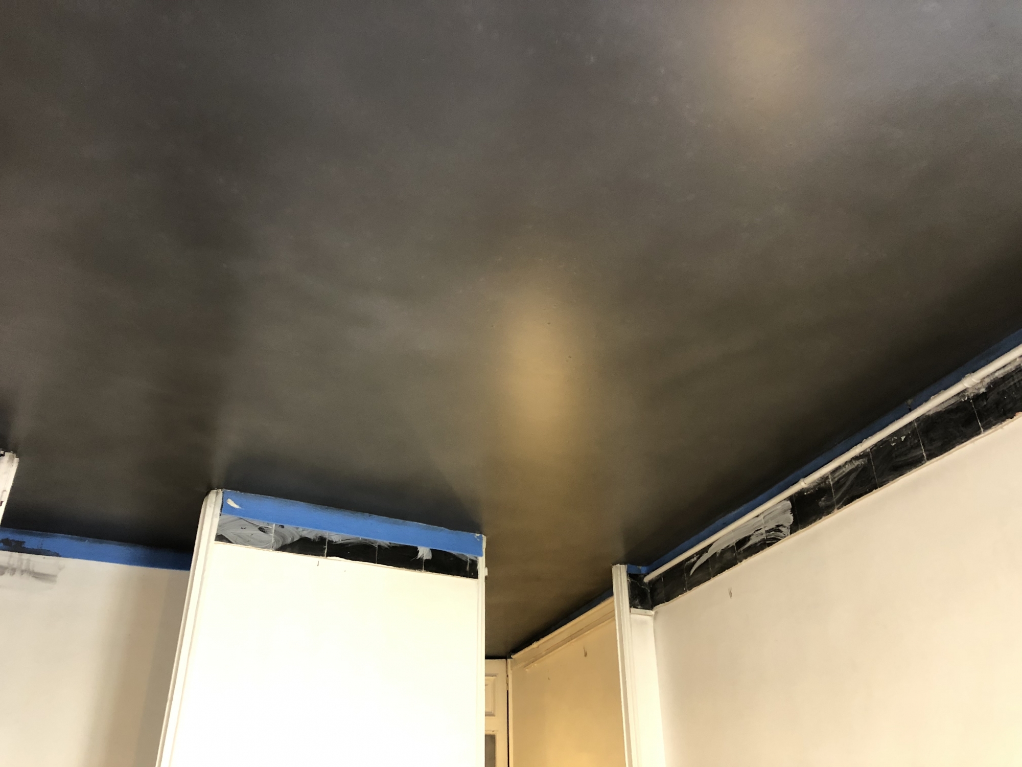 SOL EN BETON CIRE COULE DECORATIF POLI