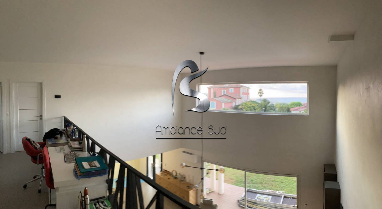 Devis pour pose sur mesure de béton ciré sur mur près de Roquebrune sur Argens Var 83