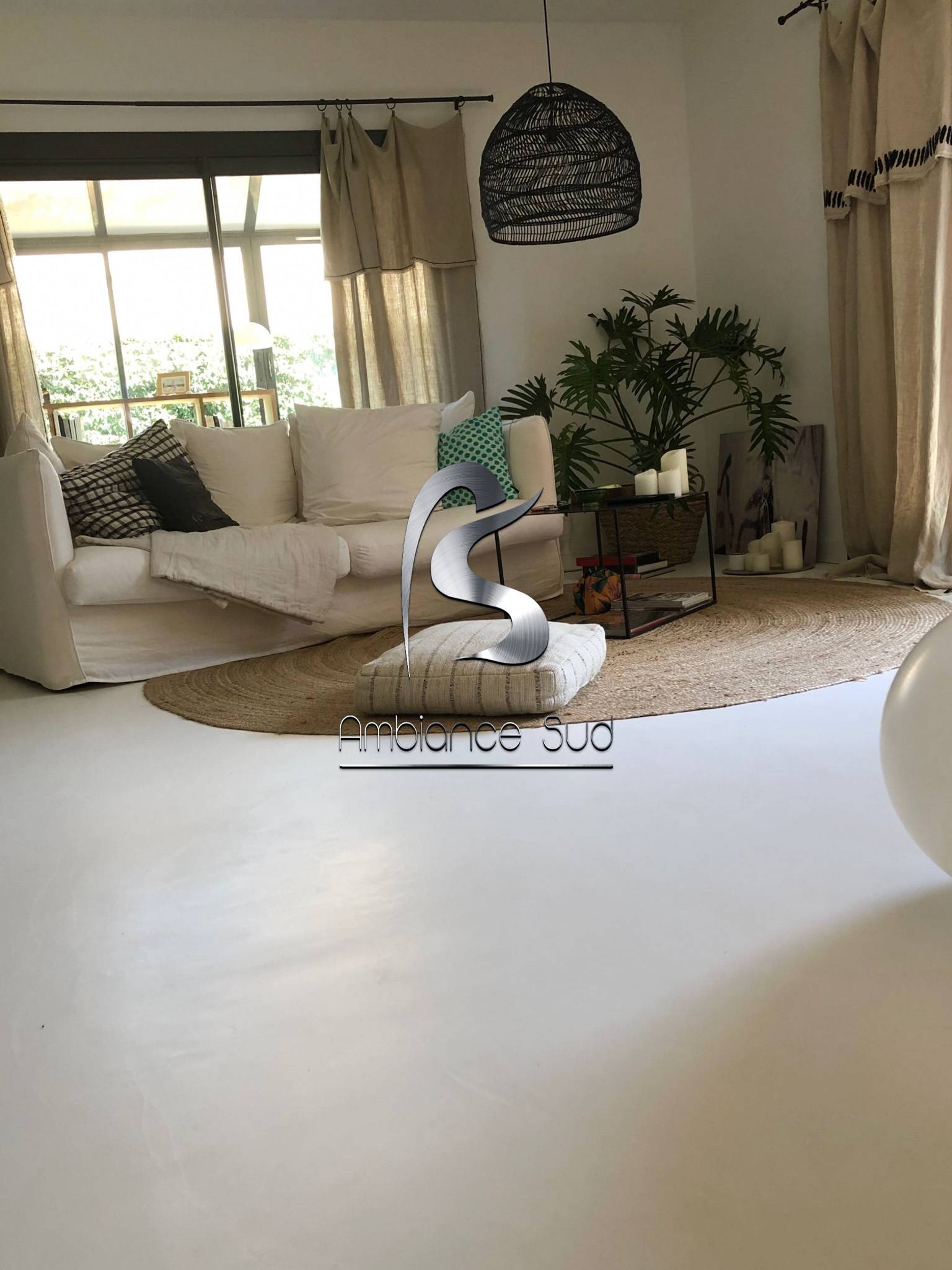 SOL EN BETON CIRE TALOCHE A SANARY 83