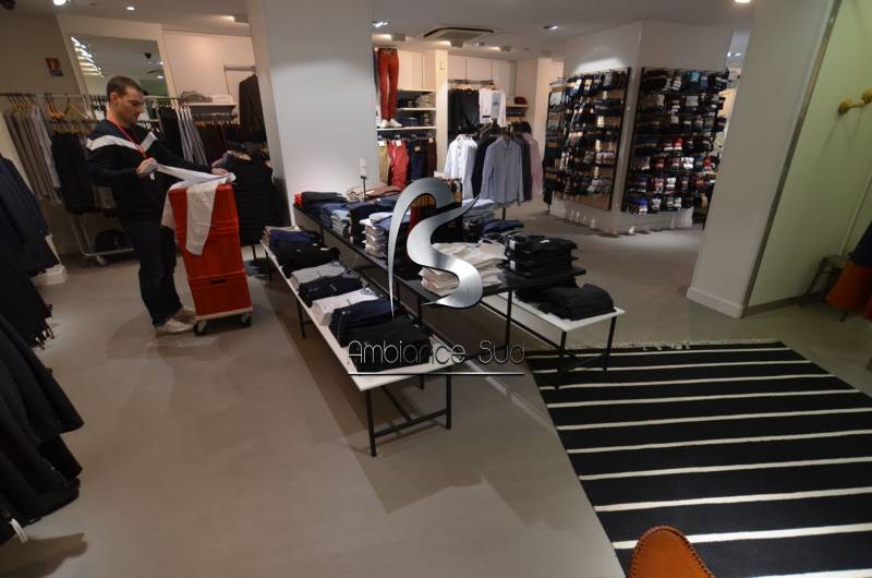 SOL DECORATIF EN CHAPE MINCE FIBRE A AVIGNON