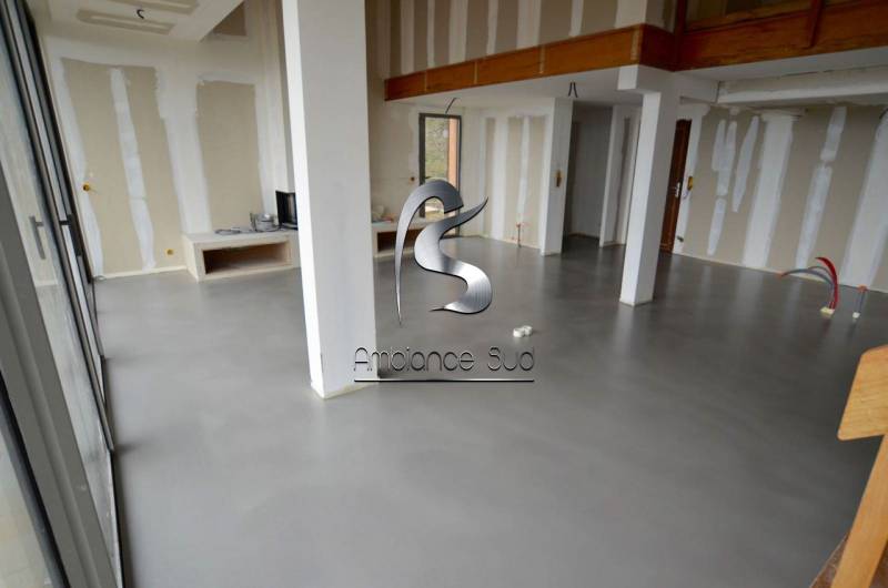 AMBIANCE SUD BETON CIRE COULE