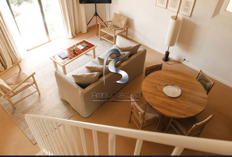 Rénovation des chambres d’un hôtel 5 étoiles avec du béton ciré industriel à Bonnieux dans le Vaucluse